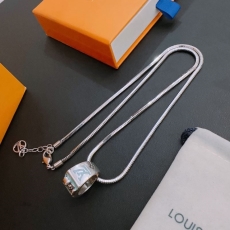 Louis Vuitton Necklaces